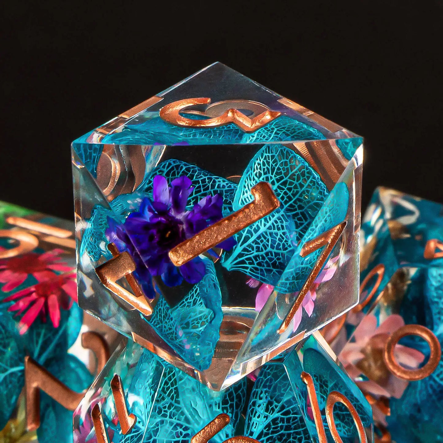 7 Piece Resin Dice Set with Flowers